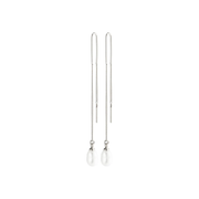 Chloe Pearl Earring