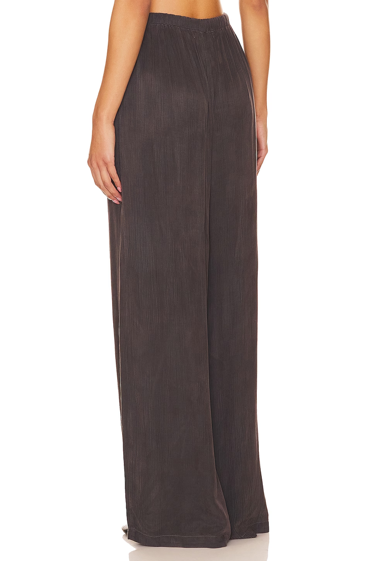 Easy Pleated Wide Leg Pant