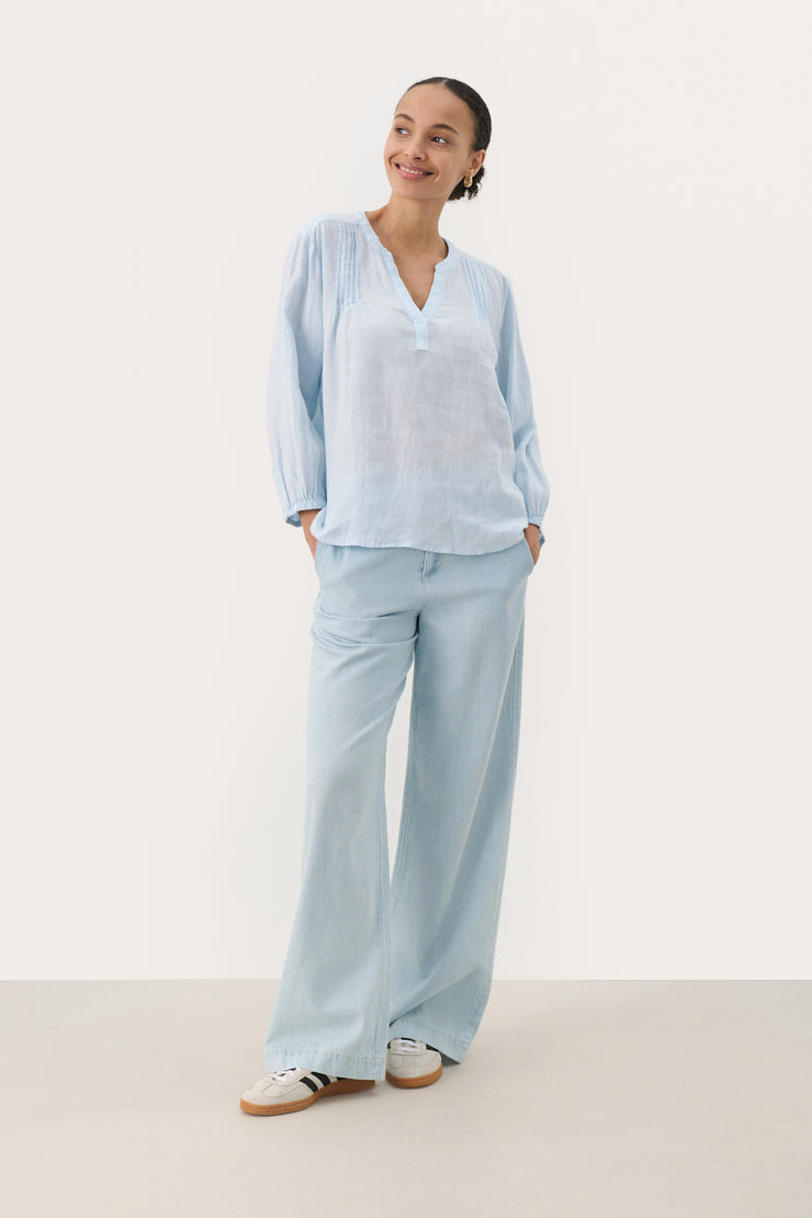 Nyara Blouse