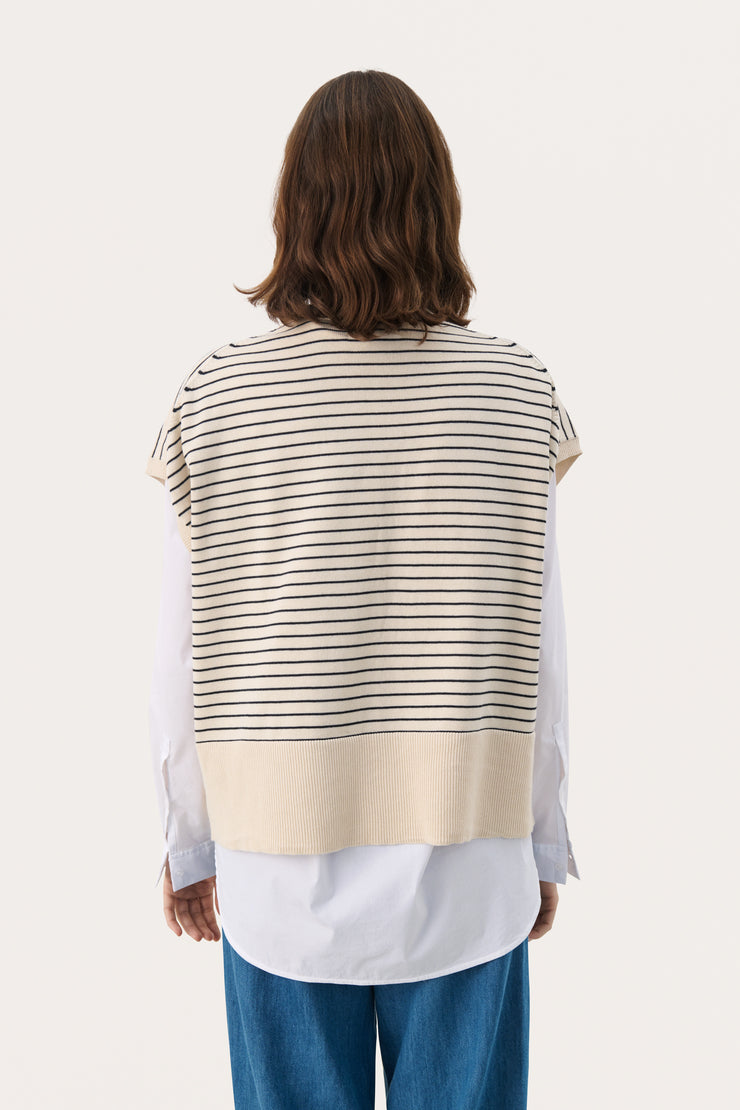 Nataya Pullover Vest