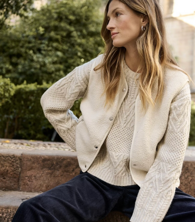 Signy Vest