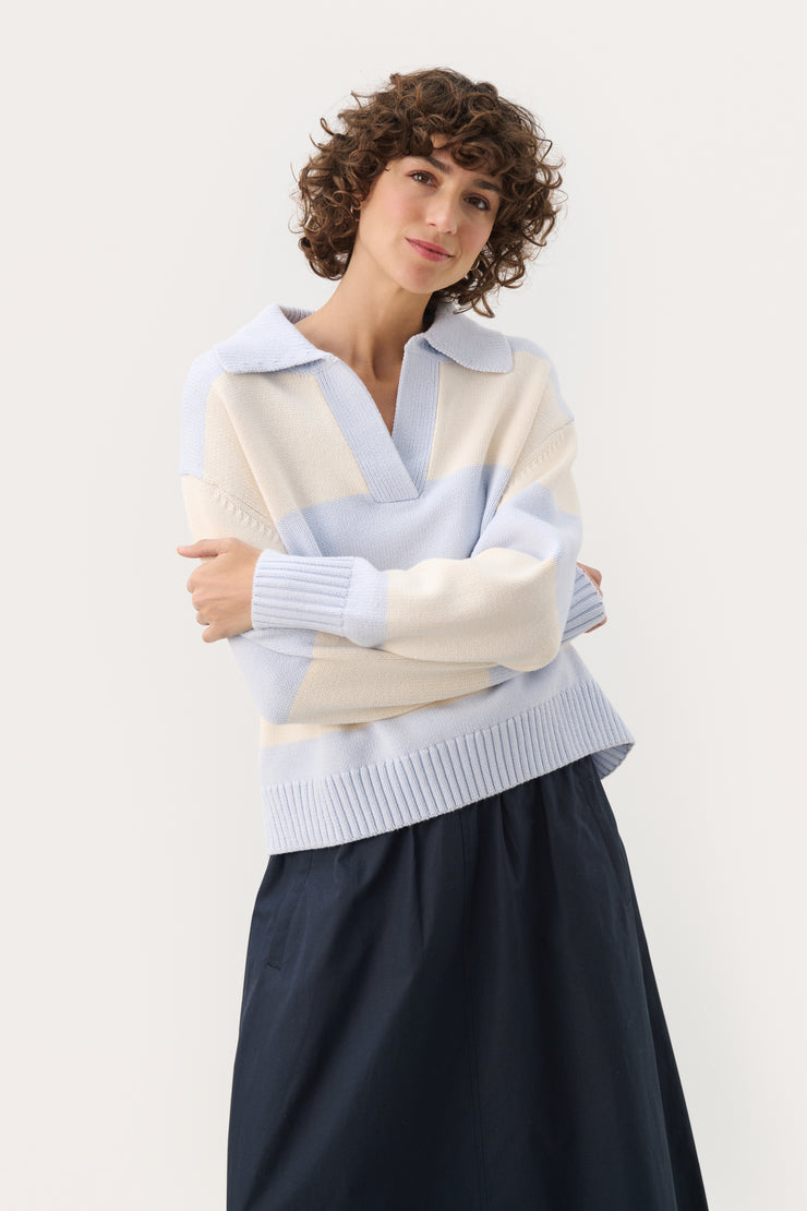 Elinda Sweater