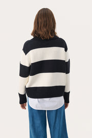 Elinda Sweater